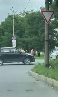 Открытие сквера в Находке: Губернатор и его единственный гость